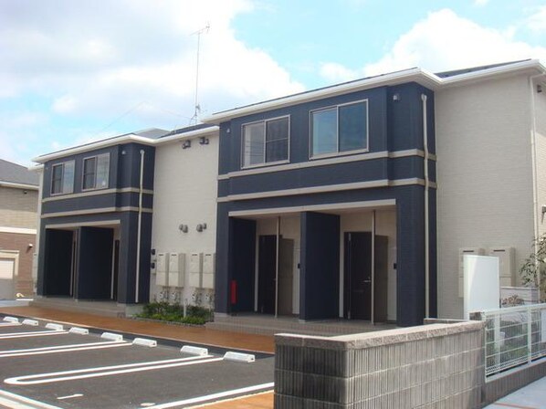 エランの物件外観写真